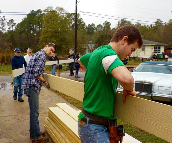 chase-patrick-siding-chain