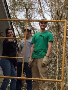 meredith-alex-sam-on-scaffold